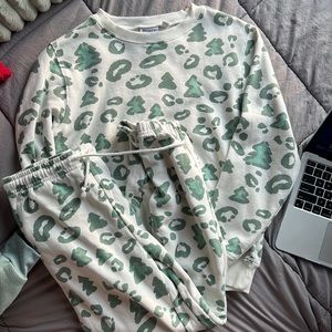 mighty fine target leopard christmas lounge set